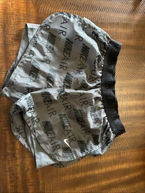 🖤 Nike Air Athletic Shorts 🖤